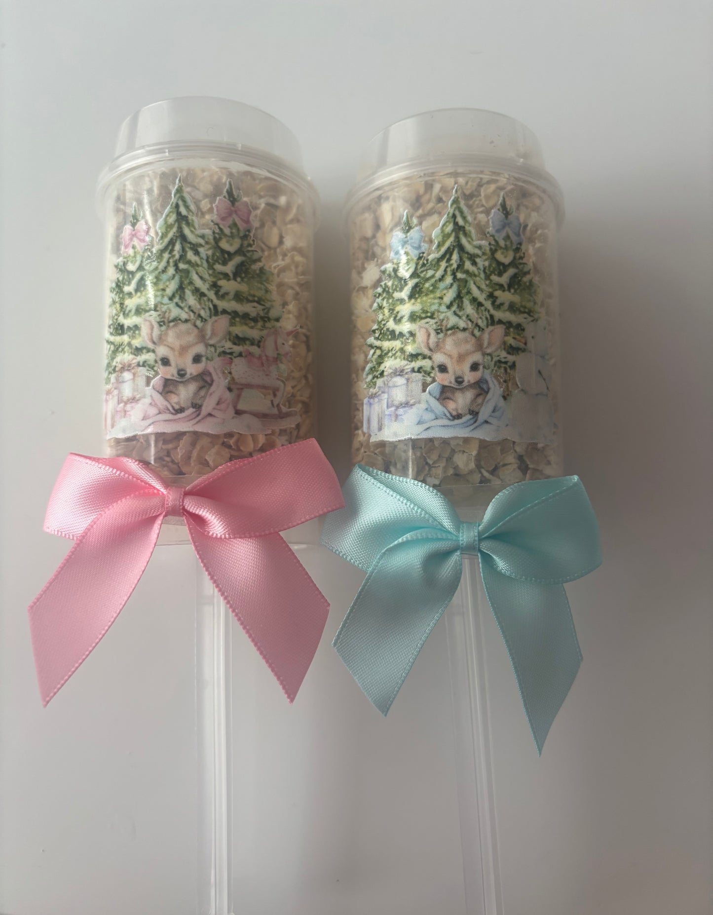 Reindeer Food Snow Poppers